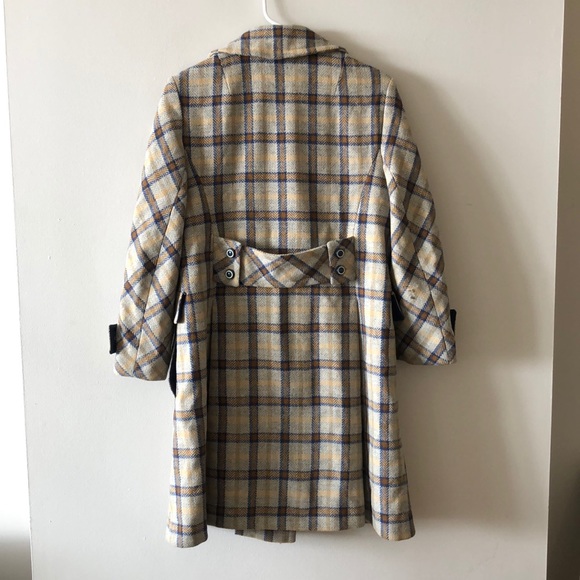 Rain Master by Marielle Fleury - Picture 4 of 5